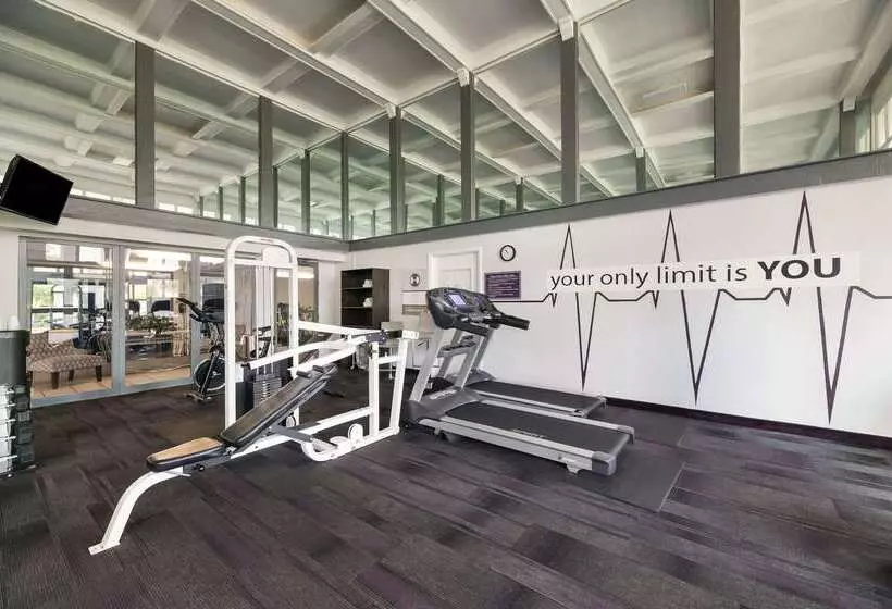 Fotos del hotel Clarion Inn & Suites Across From Universal Orlando Resort:  3