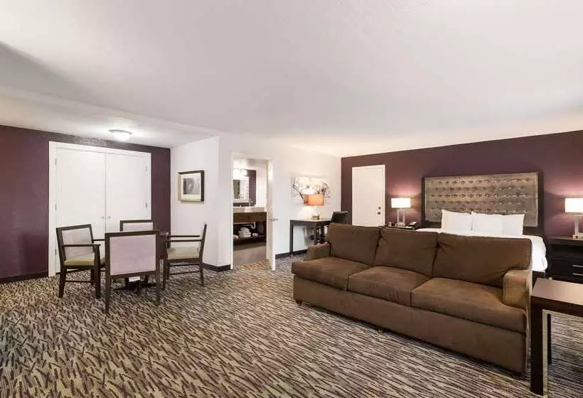 Fotos del hotel Clarion Inn & Suites Across From Universal Orlando Resort:  25