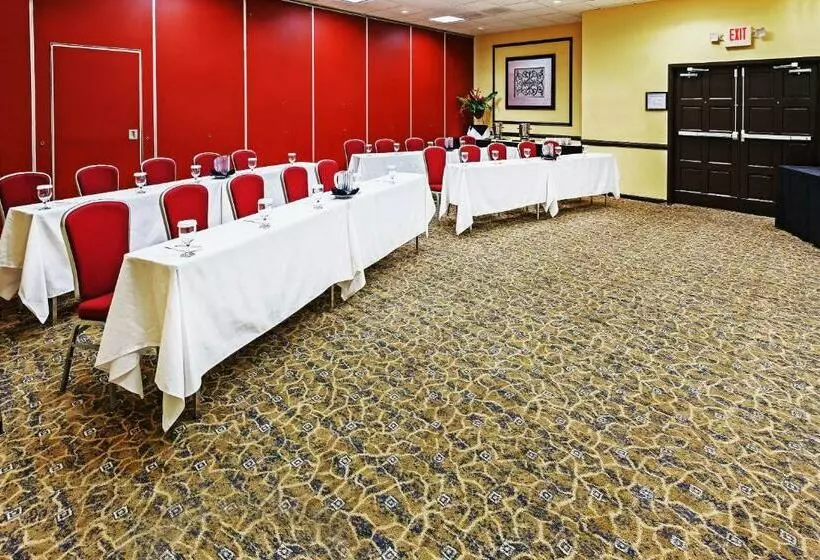 Fotos del hotel Crowne Plaza Suites Houston  Near Sugar Land, An Ihg:  8