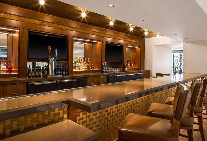 Fotos del hotel Embassy Suites Atlanta  Buckhead:  8