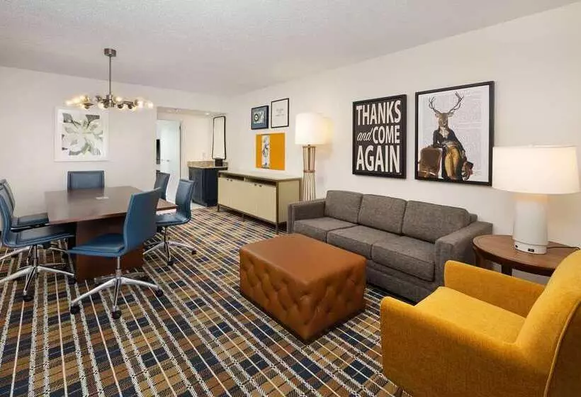 Fotos del hotel Embassy Suites Atlanta  Buckhead:  19