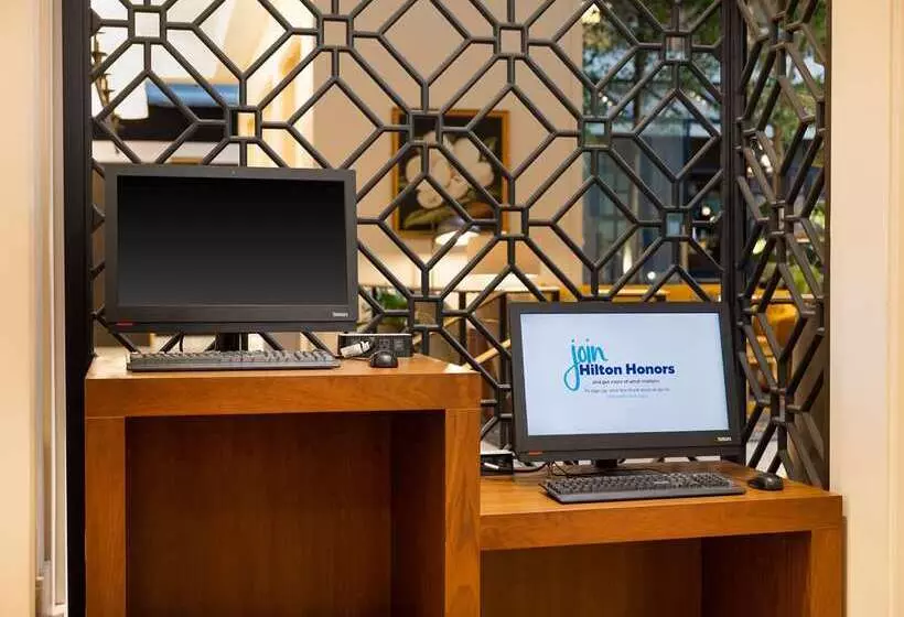 Fotos del hotel Embassy Suites Atlanta  Buckhead:  12