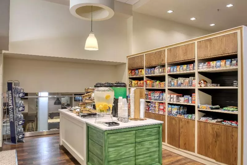 Fotos del hotel Holiday Inn & Suites Atlanta Airport North, An Ihg:  5