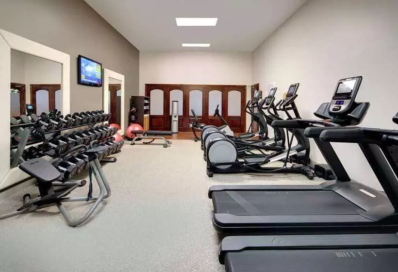 Fotos del hotel Embassy Suites Dallas - Park Central Area:  5