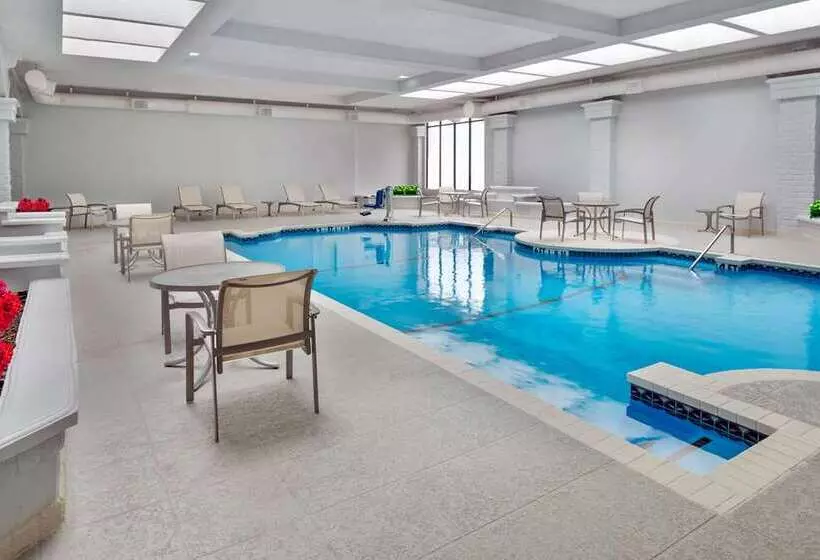 Fotos del hotel Embassy Suites Dallas - Park Central Area:  3