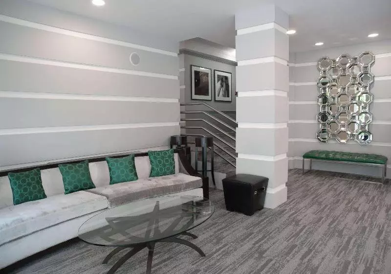 Fotos del hotel State Plaza Hotel:  2