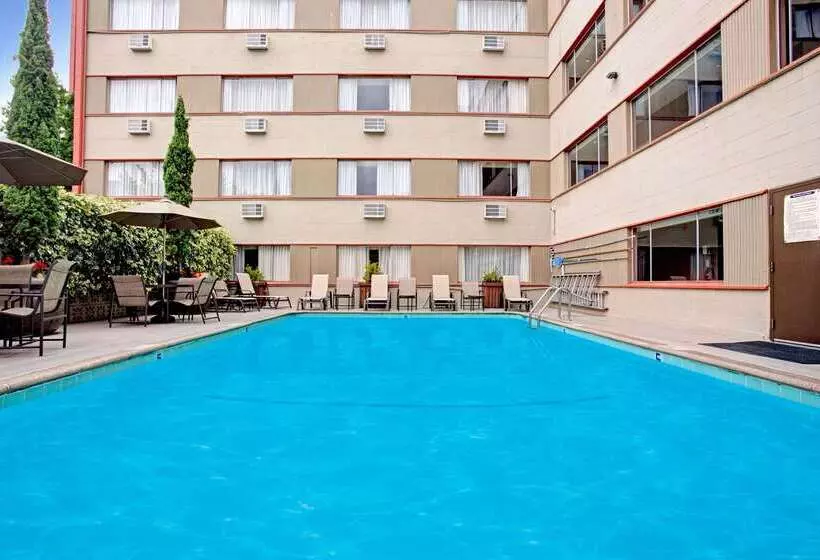 Fotos del hotel Travelodge By Wyndham Seattle By The Space Needle:  2