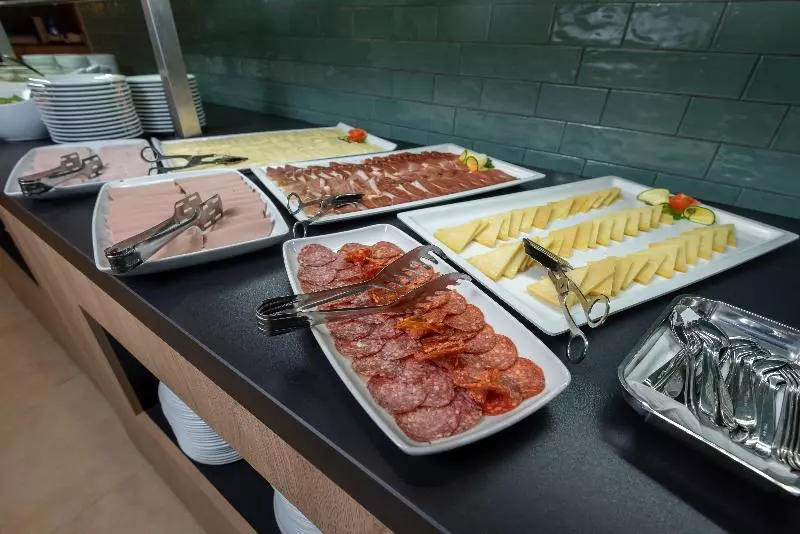 Fotos del hotel Kolovare:  8