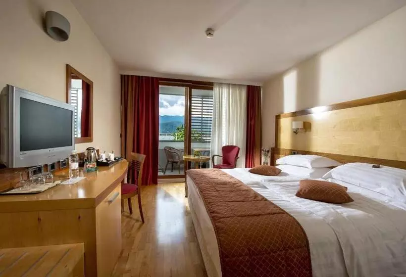 Fotos del hotel Lovec:  11