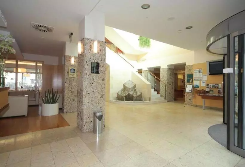 Fotos del hotel Lovec:  3