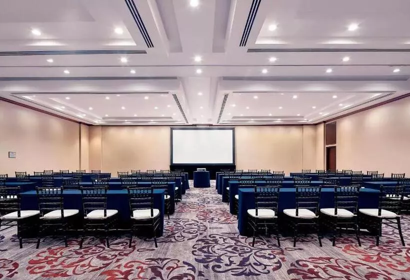 Fotos del hotel Sheraton Ambassador Monterrey:  6