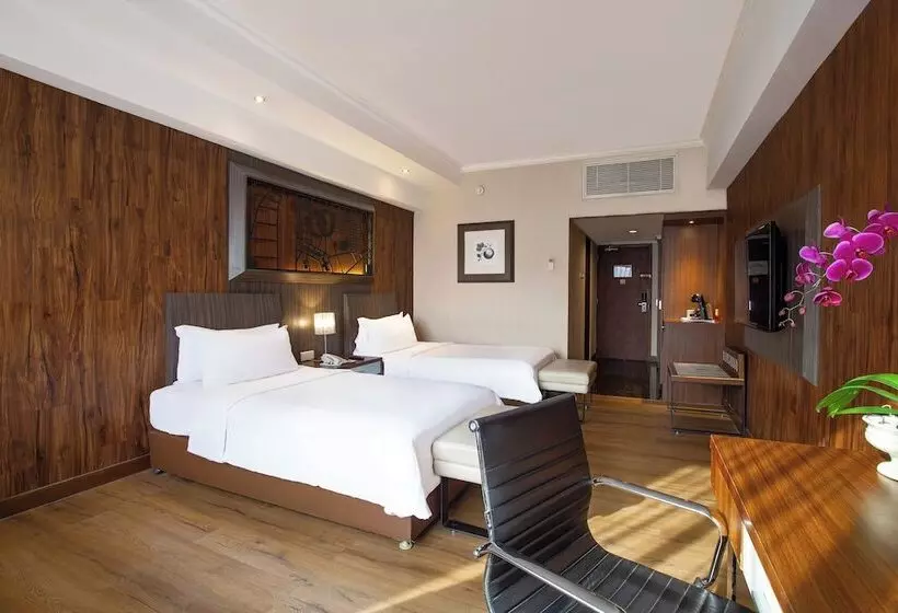 Fotos del hotel Century Park:  2