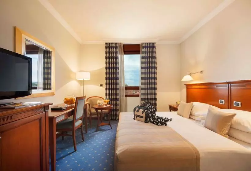 Fotos del hotel Best Western Premier Hotel Astoria:  19