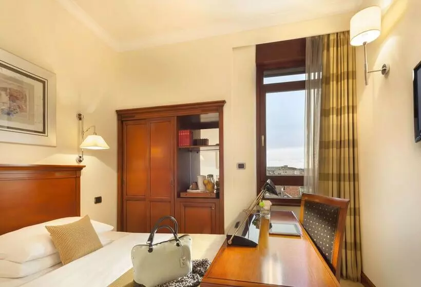 Fotos del hotel Best Western Premier Hotel Astoria:  25