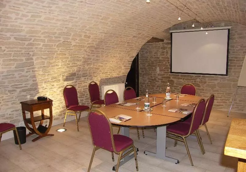 Fotos del hotel Hôtel Wilson - Les Collectionneurs:  2