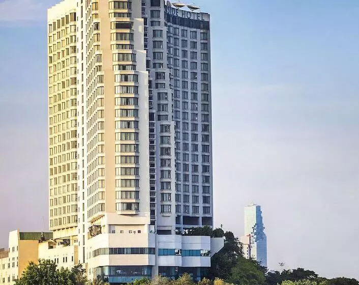 Fotos del hotel Montien Riverside Hotel:  8