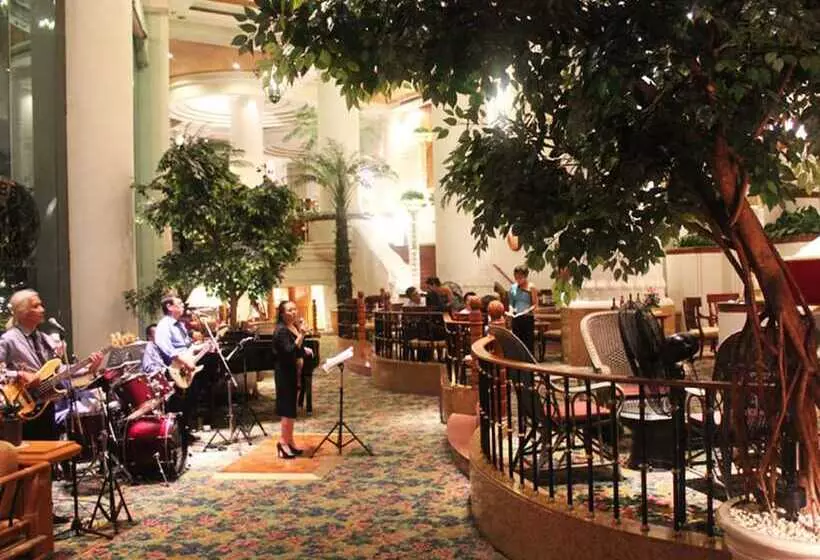 Fotos del hotel Montien Riverside Hotel:  18