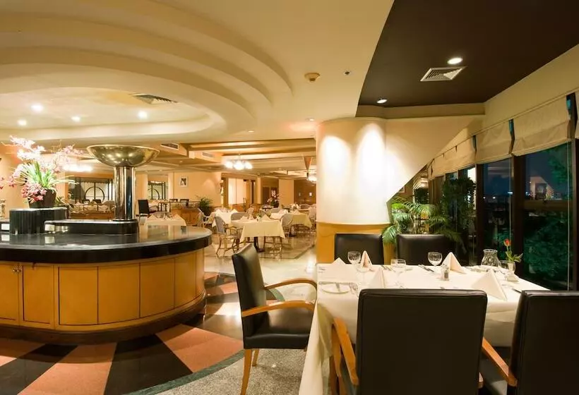 Fotos del hotel Montien Riverside Hotel:  4