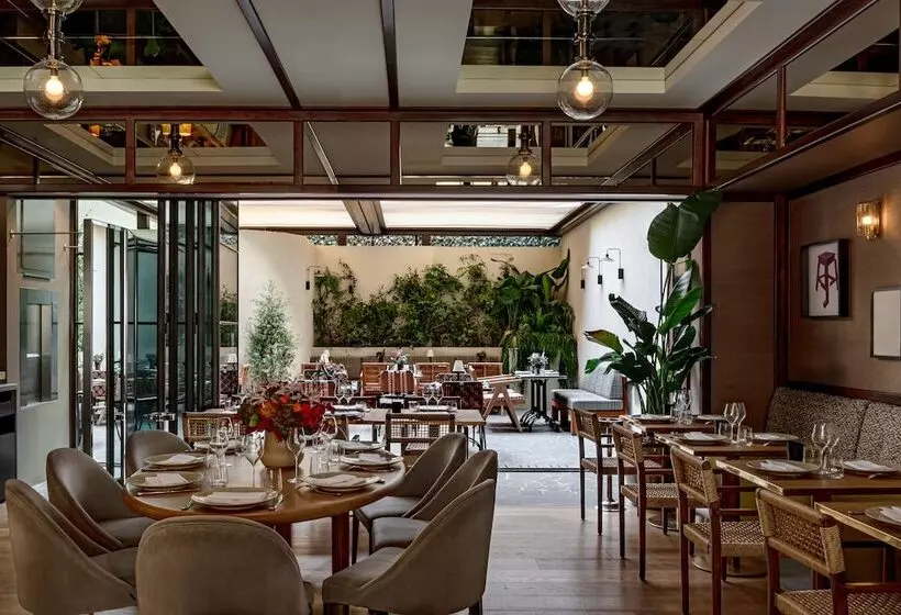 Fotos del hotel De Vigny:  3