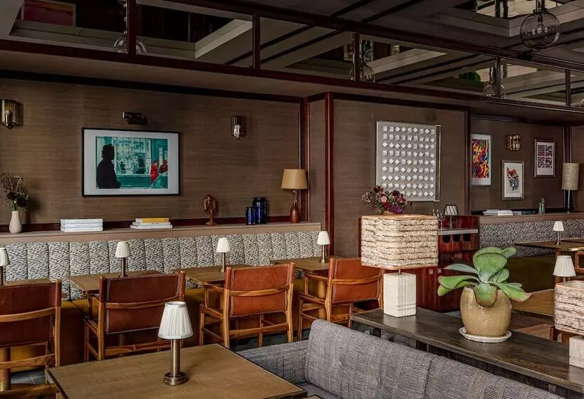 Fotos del hotel De Vigny:  2