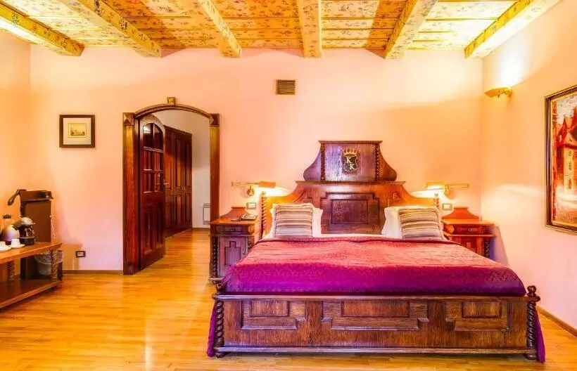 Fotos del hotel The King Charles:  17