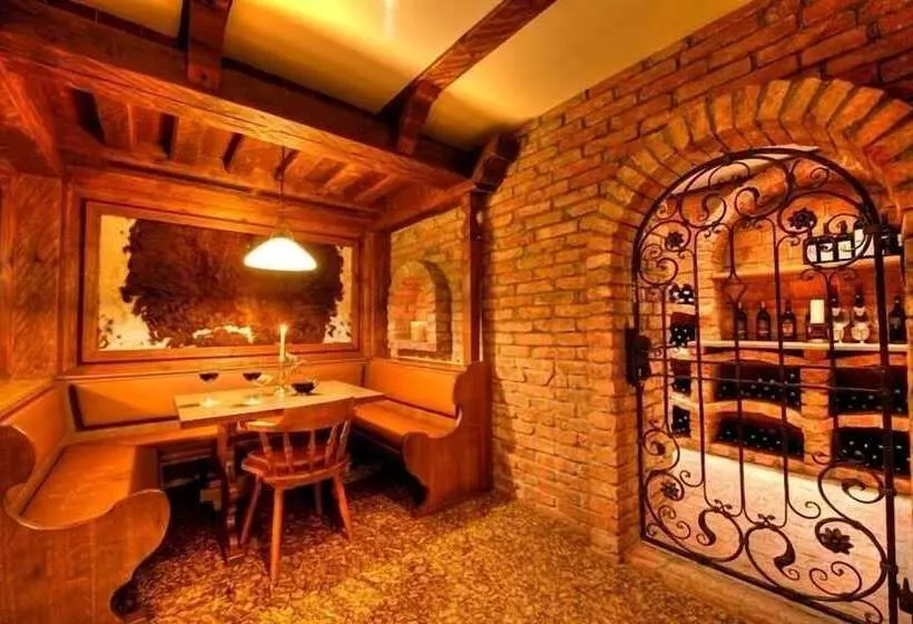 Fotos del hotel Zur Burg:  21