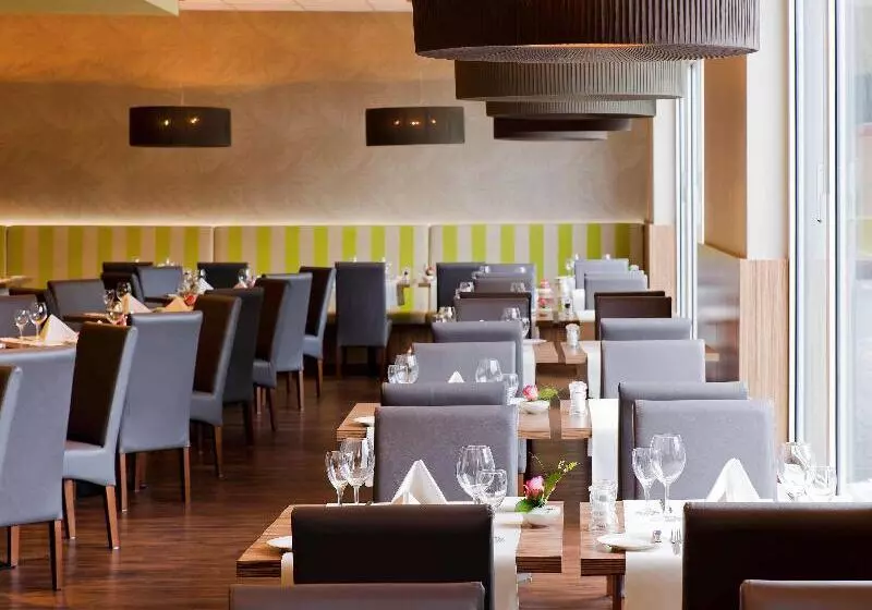 Fotos del hotel Mercure  Hamburg Am Volkspark:  5