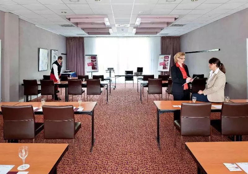 Fotos del hotel Mercure  Hamburg Am Volkspark:  22