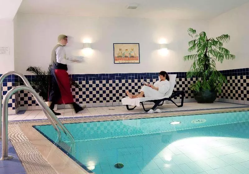 Fotos del hotel Mercure  Hamburg Am Volkspark:  19