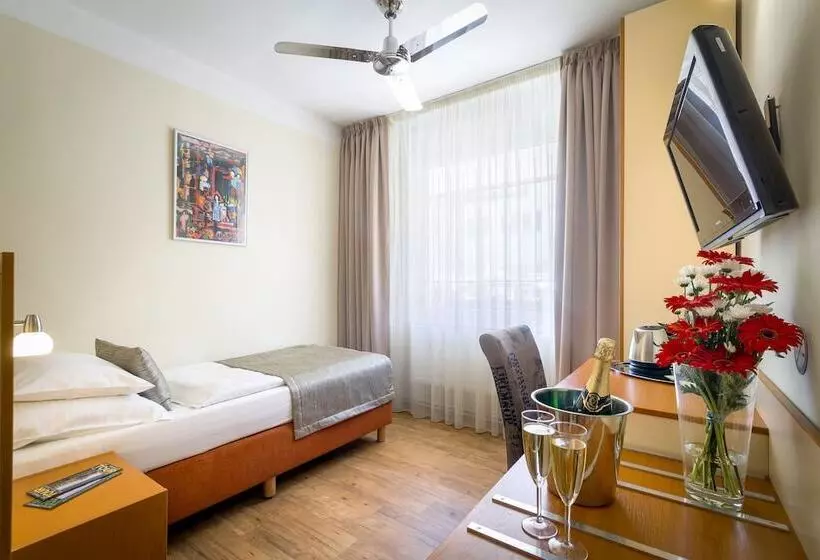 Fotos del hotel Aida:  8