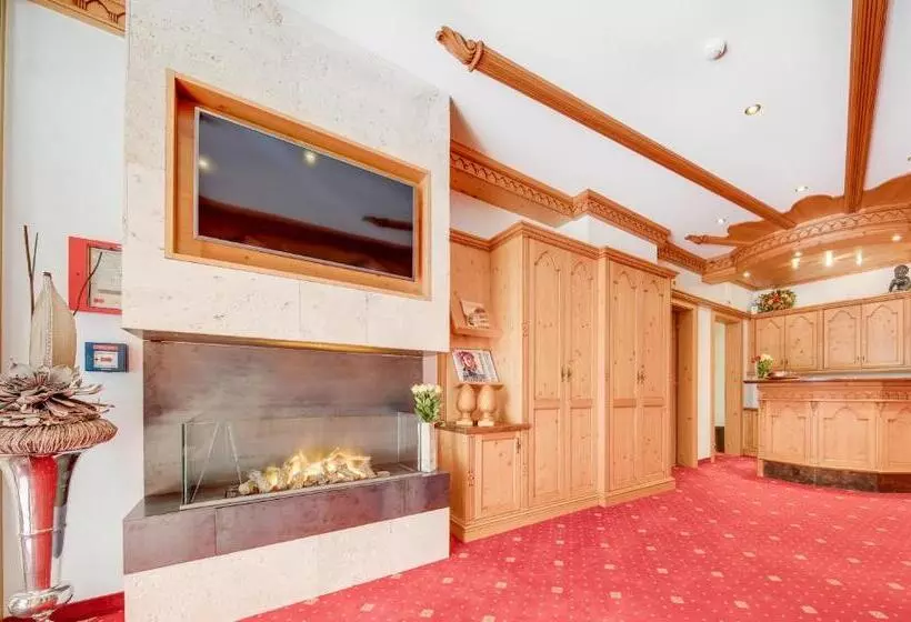 Fotos del hotel Albona:  6