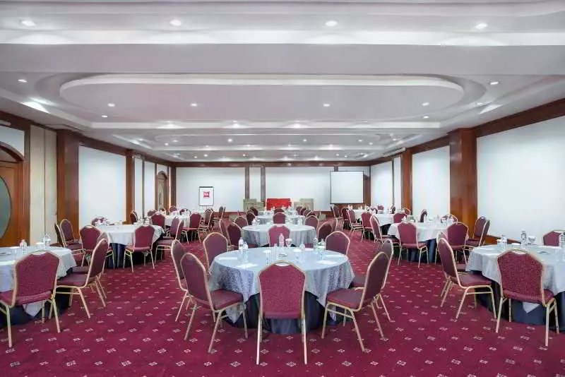 Fotos del hotel Arcadia Surabaya By Horison:  18