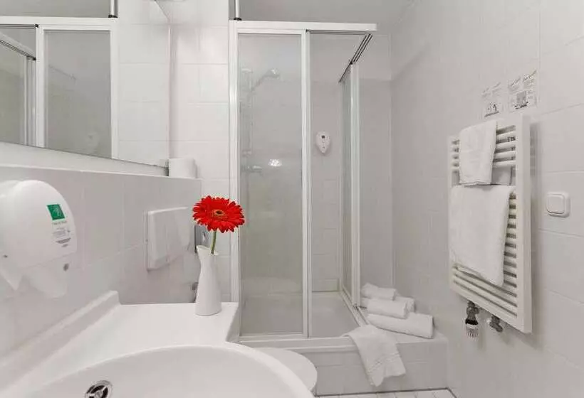 Fotos del hotel Azimut Hotel Nuremberg:  11