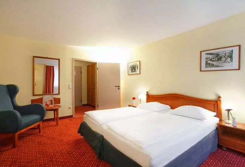 Fotos del hotel Azimut Hotel Nuremberg:  6