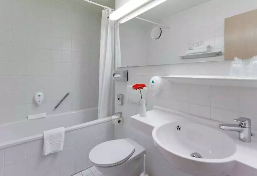 Fotos del hotel Azimut Hotel Nuremberg:  8