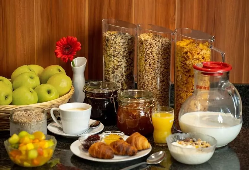 Fotos del hotel Azimut Hotel Nuremberg:  7