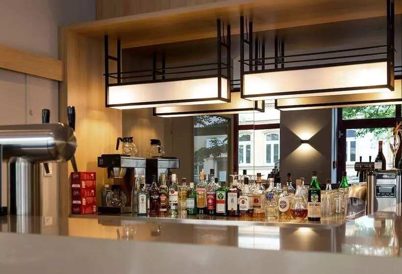 Fotos del hotel Azimut Hotel Nuremberg:  4