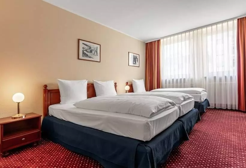 Fotos del hotel Azimut Hotel Nuremberg:  19