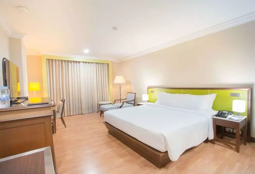 Fotos del hotel Golden Tulip Sovereign Hotel Bangkok:  16