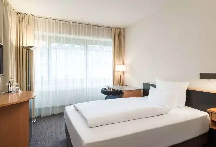 Fotos del hotel Nh Düsseldorf City:  2