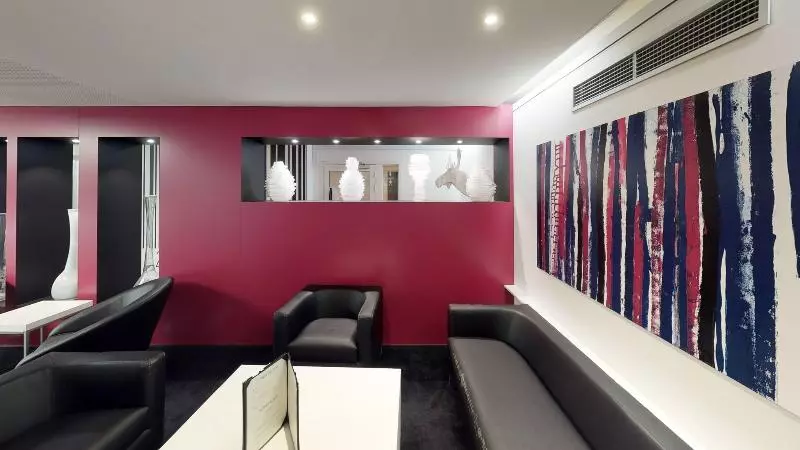Fotos del hotel Ibis Styles Hotel Brussels Louise:  8
