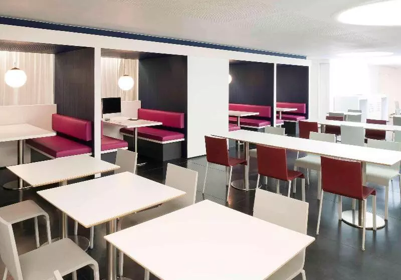Fotos del hotel Ibis Styles Hotel Brussels Louise:  7