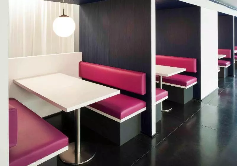 Fotos del hotel Ibis Styles Hotel Brussels Louise:  12