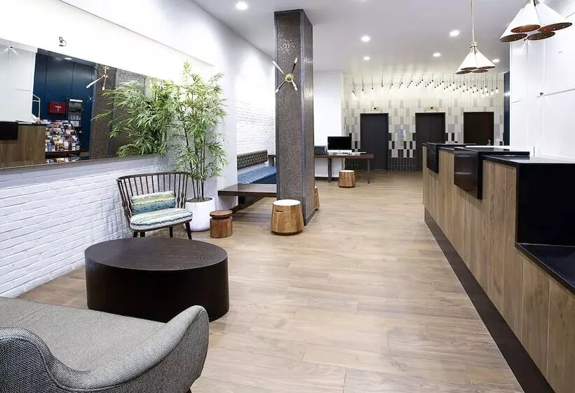 Fotos del hotel The Hotel @ New York City:  2