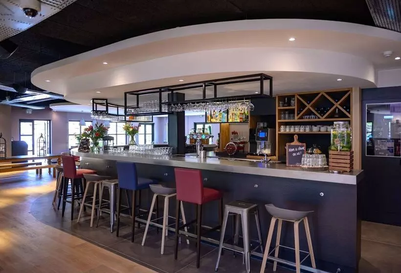 Fotos del hotel Campanile  & Restaurant Eindhoven:  8