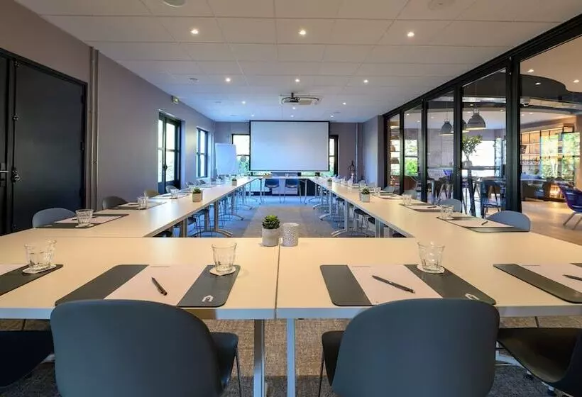 Fotos del hotel Campanile  & Restaurant Eindhoven:  13