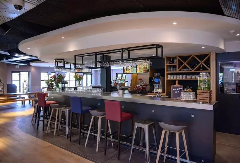 Fotos del hotel Campanile  & Restaurant Eindhoven:  18