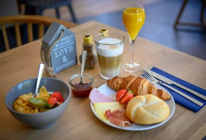 Fotos del hotel Campanile  & Restaurant Eindhoven:  25