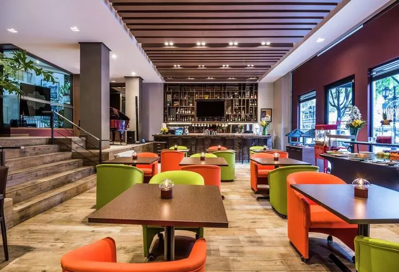 Fotos del hotel Embassy Suites By Hilton Bogotá  Rosales:  8