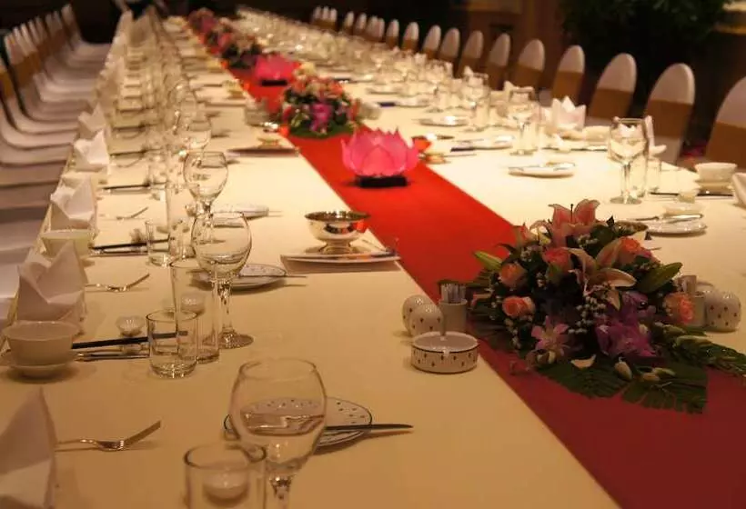 Fotos del hotel Hanoi Daewoo Hotel:  8